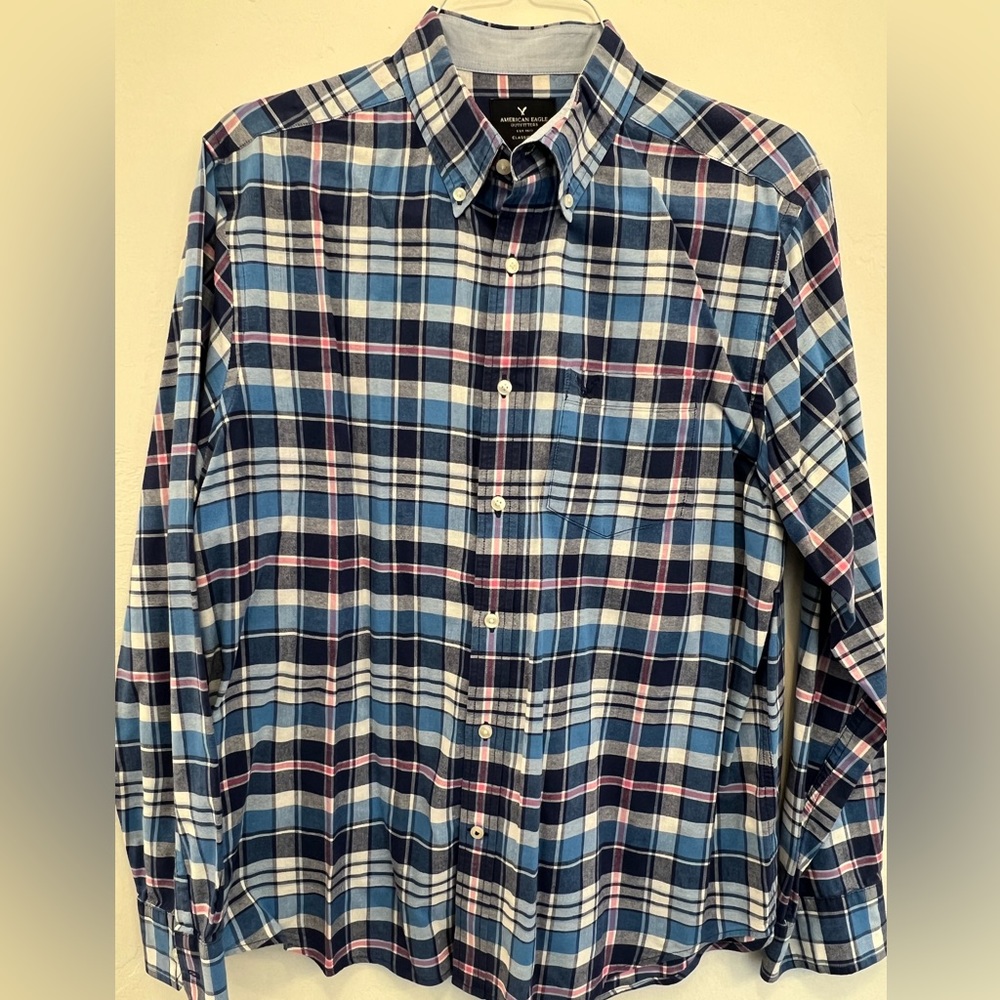 Men’s American Eagle Outfitters Button Down Shirt